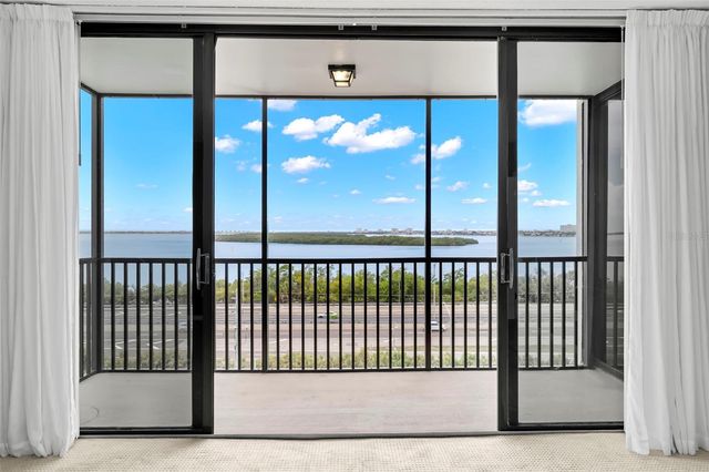 7100 SUNSHINE SKYWAY LANE S 704, St Petersburg, FL 33711