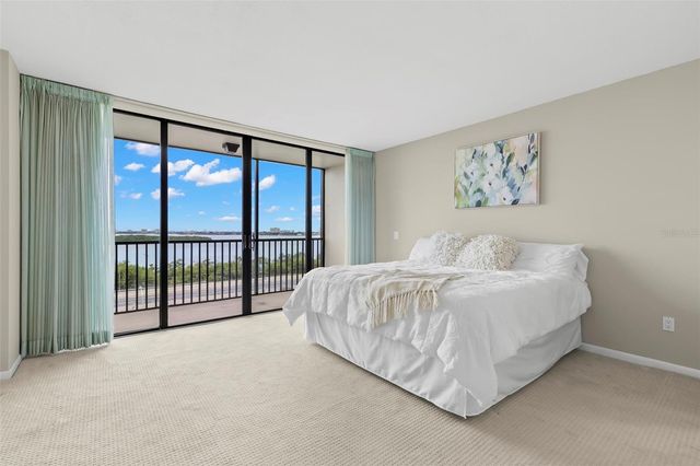 7100 SUNSHINE SKYWAY LANE S 704, St Petersburg, FL 33711