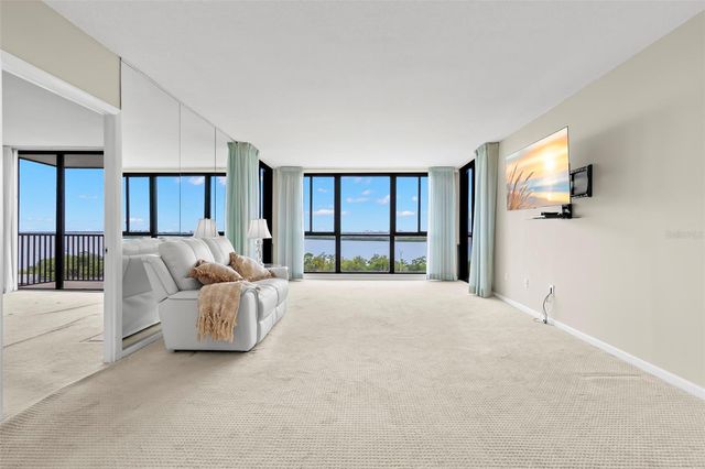 7100 SUNSHINE SKYWAY LANE S 704, St Petersburg, FL 33711