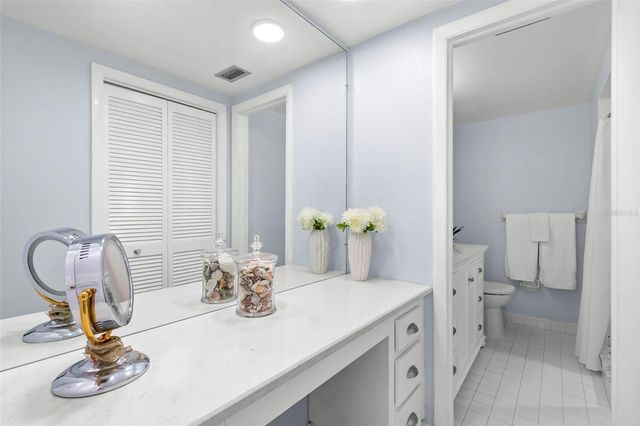 7100 SUNSHINE SKYWAY LANE S 704, St Petersburg, FL 33711