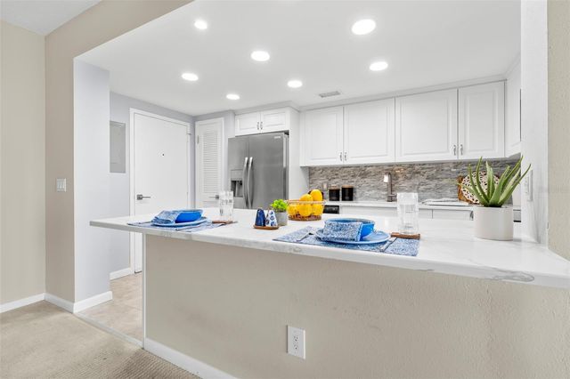 7100 SUNSHINE SKYWAY LANE S 704, St Petersburg, FL 33711