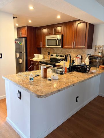 1641 Fairway Road, Pembroke Pines, FL 33026