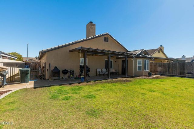 4813 Smokey Mountain Way, Bakersfield, CA 93312