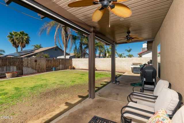 4813 Smokey Mountain Way, Bakersfield, CA 93312