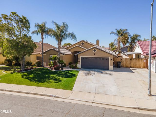 4813 Smokey Mountain Way, Bakersfield, CA 93312