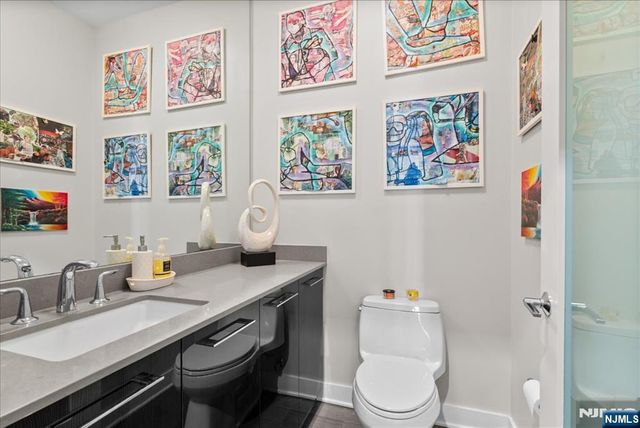 1200 Avenue Port Imp 705, Weehawken, NJ 07086