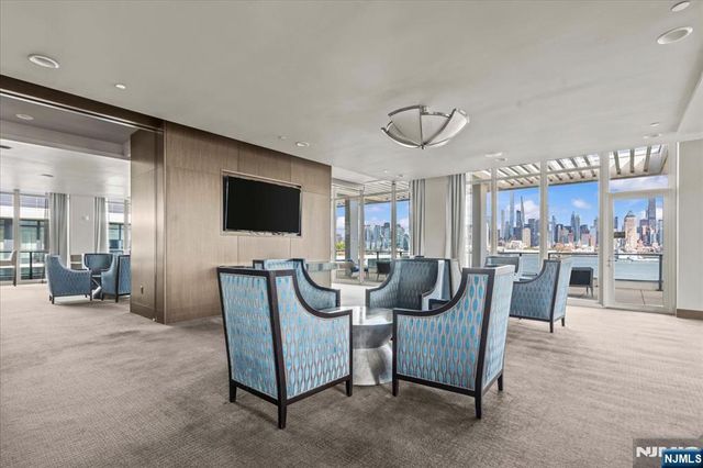 1200 Avenue Port Imp 705, Weehawken, NJ 07086