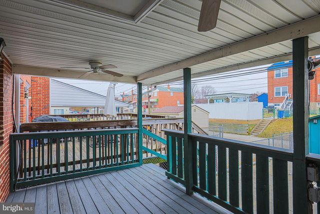 1628 SEARLES RD, Dundalk, MD 21222