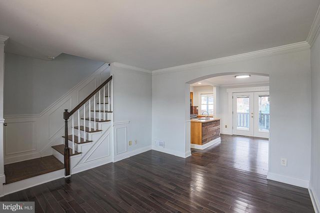 1628 SEARLES RD, Dundalk, MD 21222