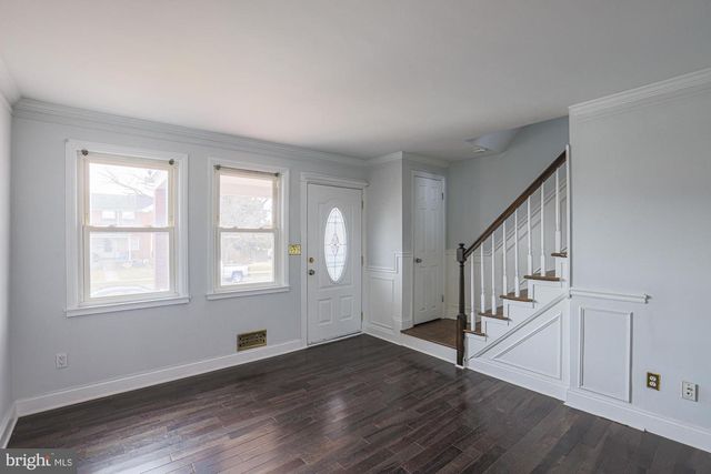 1628 SEARLES RD, Dundalk, MD 21222