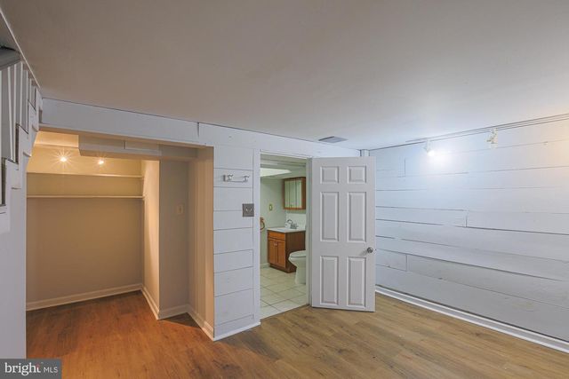 1628 SEARLES RD, Dundalk, MD 21222