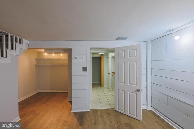 1628 SEARLES RD, Dundalk, MD 21222