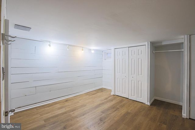 1628 SEARLES RD, Dundalk, MD 21222