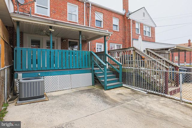 1628 SEARLES RD, Dundalk, MD 21222