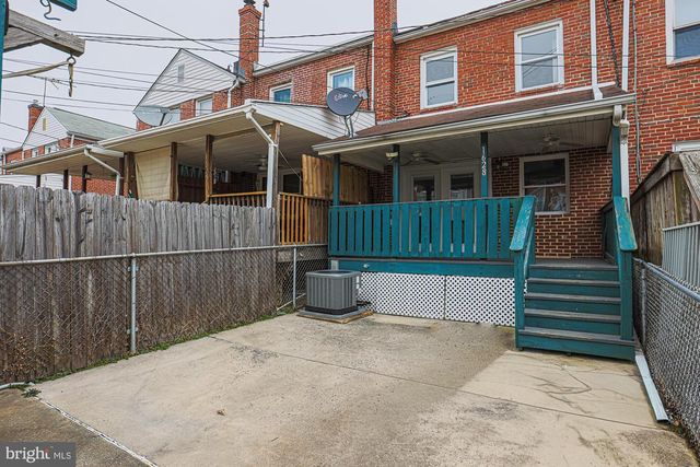 1628 SEARLES RD, Dundalk, MD 21222