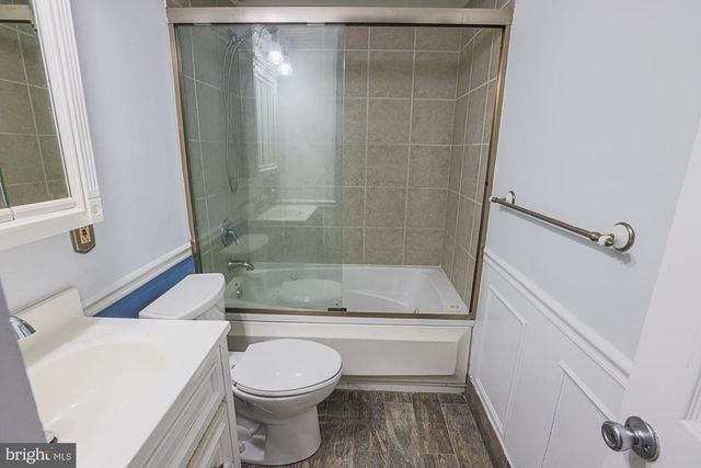 1628 SEARLES RD, Dundalk, MD 21222