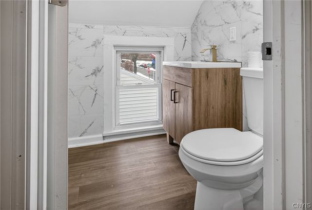 204 East Maple Avenue, East Rochester, NY 14445