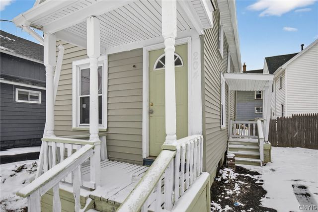 204 East Maple Avenue, East Rochester, NY 14445
