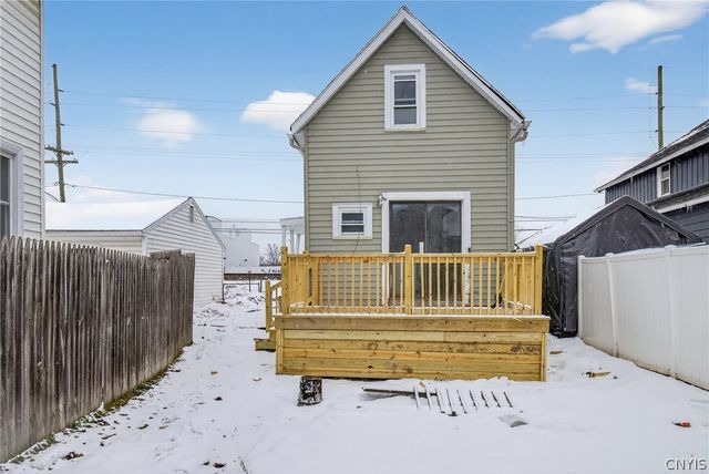 204 East Maple Avenue, East Rochester, NY 14445