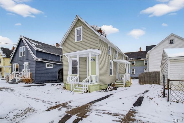 204 East Maple Avenue, East Rochester, NY 14445