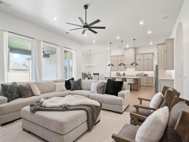 417 Explorer Trail, Norman, OK 73071