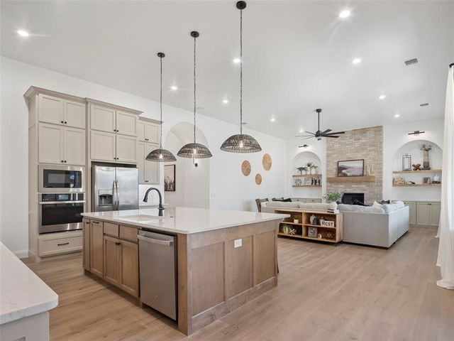 417 Explorer Trail, Norman, OK 73071