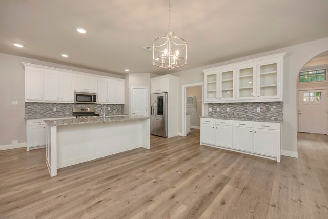 124 Elm Lane, Roanoke, TX 76262