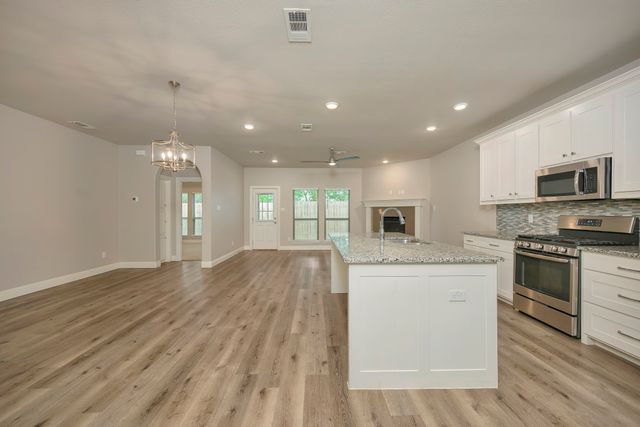 124 Elm Lane, Roanoke, TX 76262