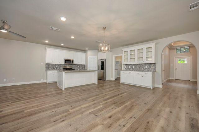 124 Elm Lane, Roanoke, TX 76262