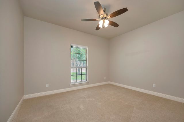 124 Elm Lane, Roanoke, TX 76262
