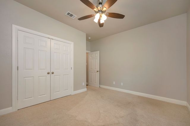 124 Elm Lane, Roanoke, TX 76262