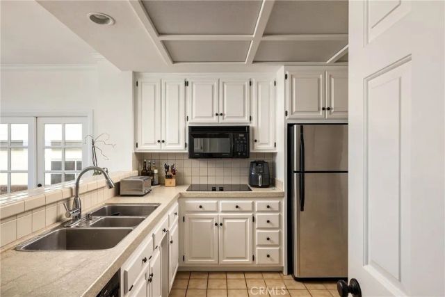 1214 E Balboa Boulevard, Newport Beach, CA 92661
