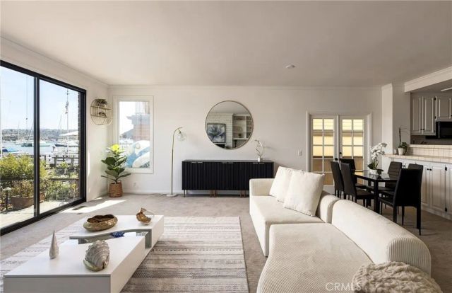 1214 E Balboa Boulevard, Newport Beach, CA 92661
