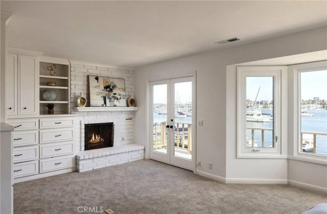 1214 E Balboa Boulevard, Newport Beach, CA 92661
