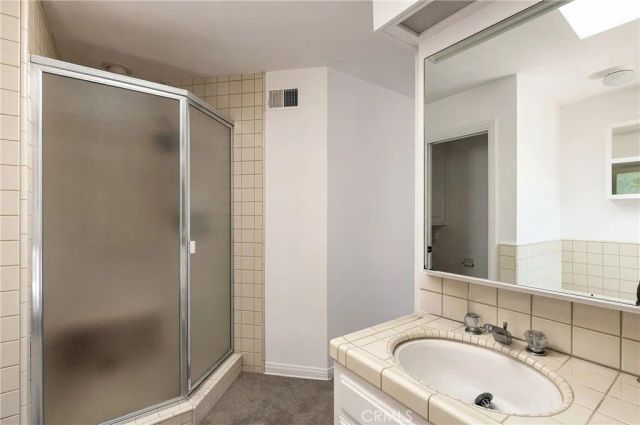 1214 E Balboa Boulevard, Newport Beach, CA 92661