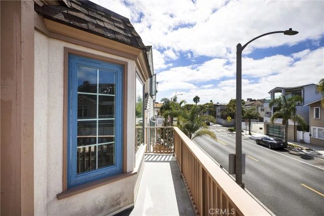 1214 E Balboa Boulevard, Newport Beach, CA 92661