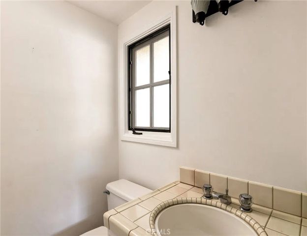 1214 E Balboa Boulevard, Newport Beach, CA 92661