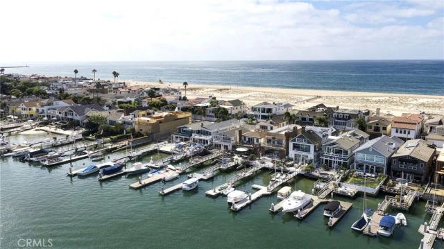 1214 E Balboa Boulevard, Newport Beach, CA 92661