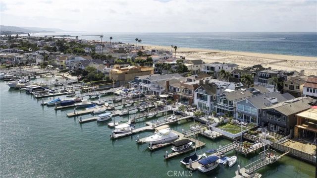 1214 E Balboa Boulevard, Newport Beach, CA 92661
