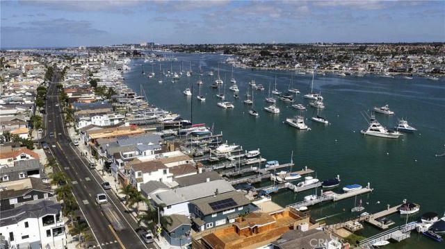 1214 E Balboa Boulevard, Newport Beach, CA 92661