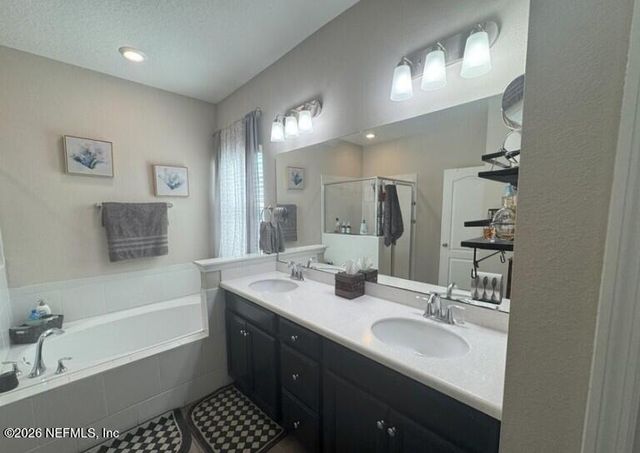 4243 ARBOR MILL Circle, Orange Park, FL 32065