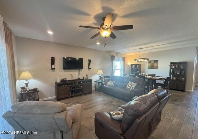 4243 ARBOR MILL Circle, Orange Park, FL 32065