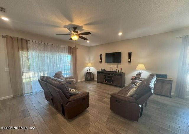 4243 ARBOR MILL Circle, Orange Park, FL 32065