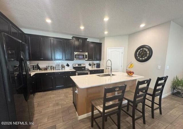 4243 ARBOR MILL Circle, Orange Park, FL 32065