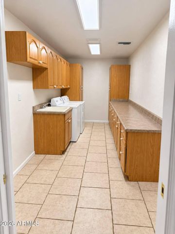 3746 W EVA Street, Phoenix, AZ 85051
