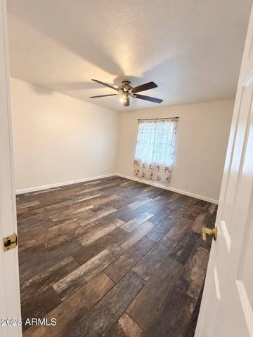 3746 W EVA Street, Phoenix, AZ 85051
