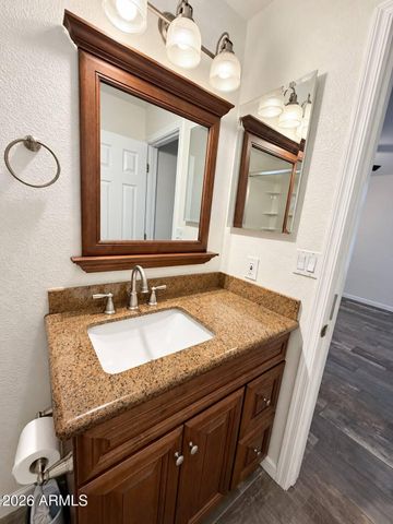 3746 W EVA Street, Phoenix, AZ 85051