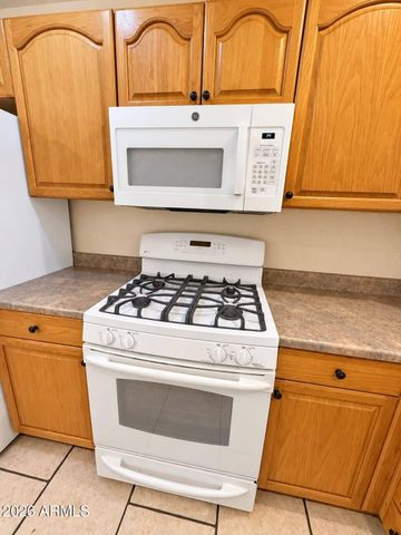 3746 W EVA Street, Phoenix, AZ 85051