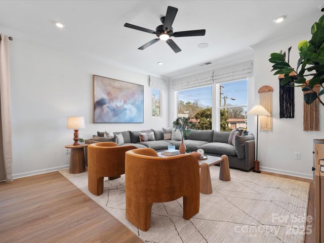 5040 Beirut Drive, Charlotte, NC 28217