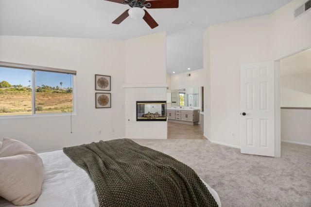 5056 Corte Alacante, Oceanside, CA 92057